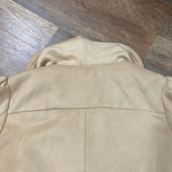 EUC RYU Anthropologie Women’s Retro style tan coat cream lace overlay. Size LG - Picture 7 of 12